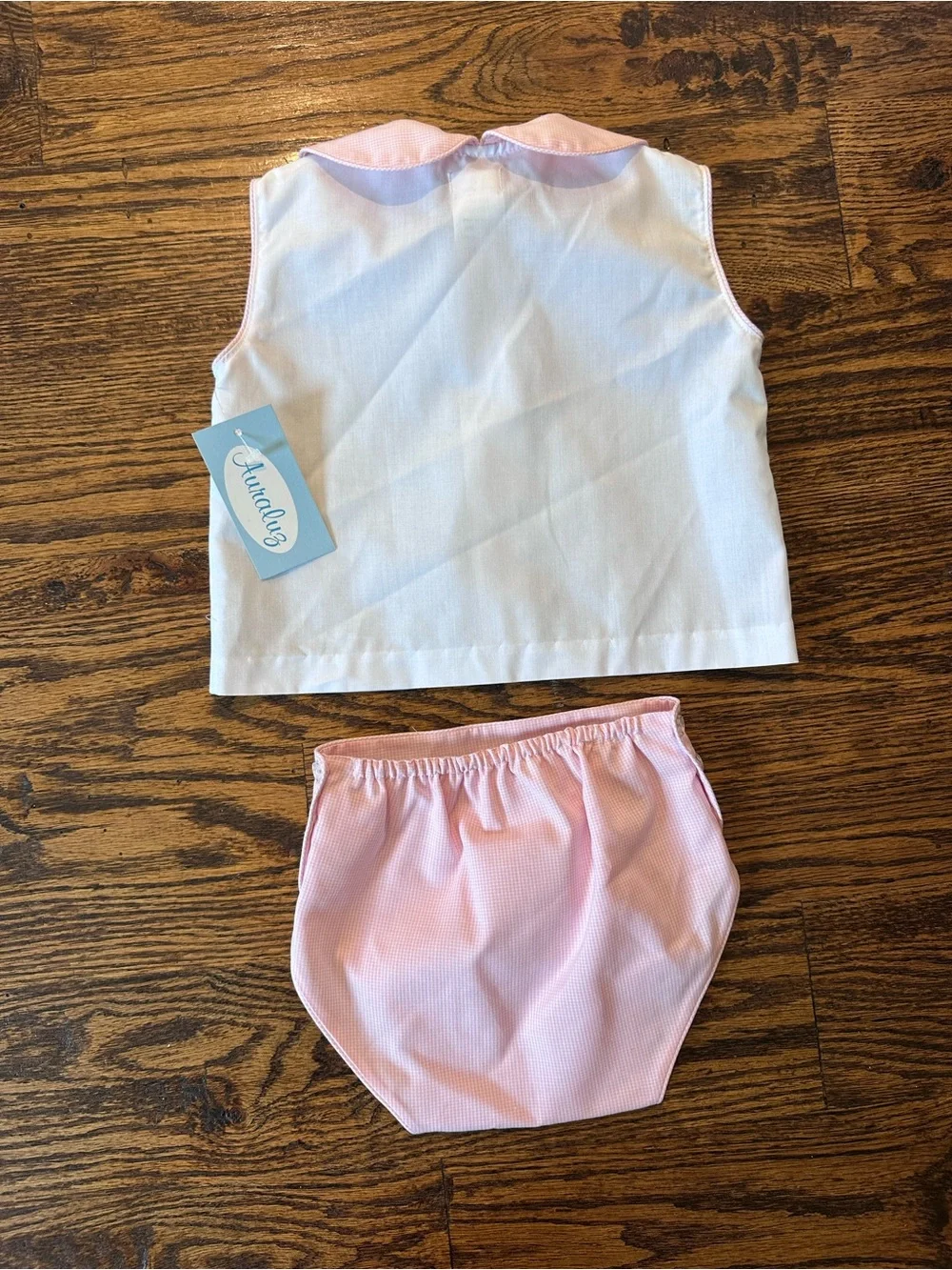 AuraLux Girls White & Pink Sleeveless Top with Pink Bubble Bottoms